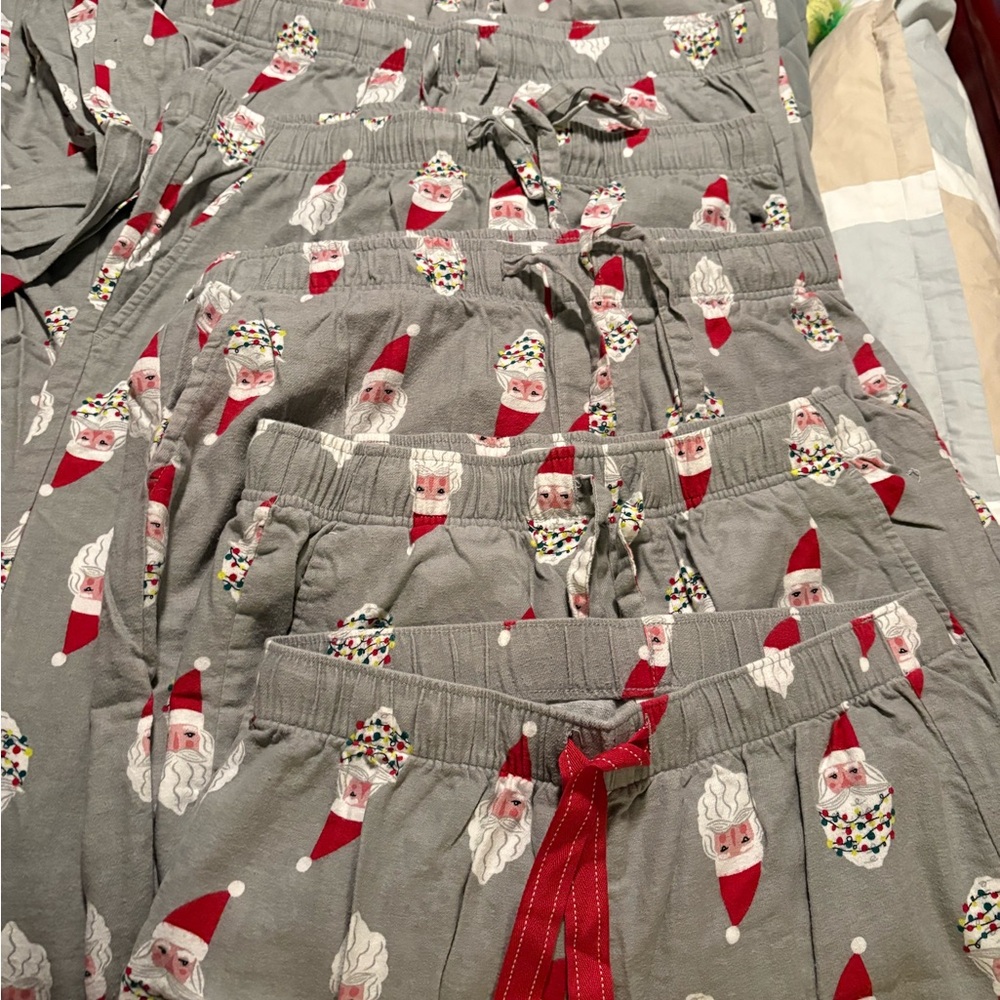 Old Navy Gray and Red Holiday Joggers